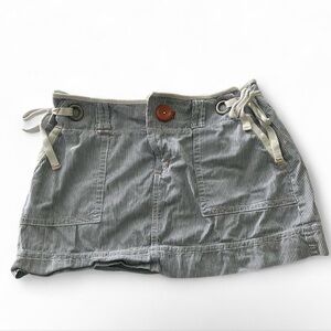 American Eagle Outfitters Striped Blue and White Shorts with Orange Button